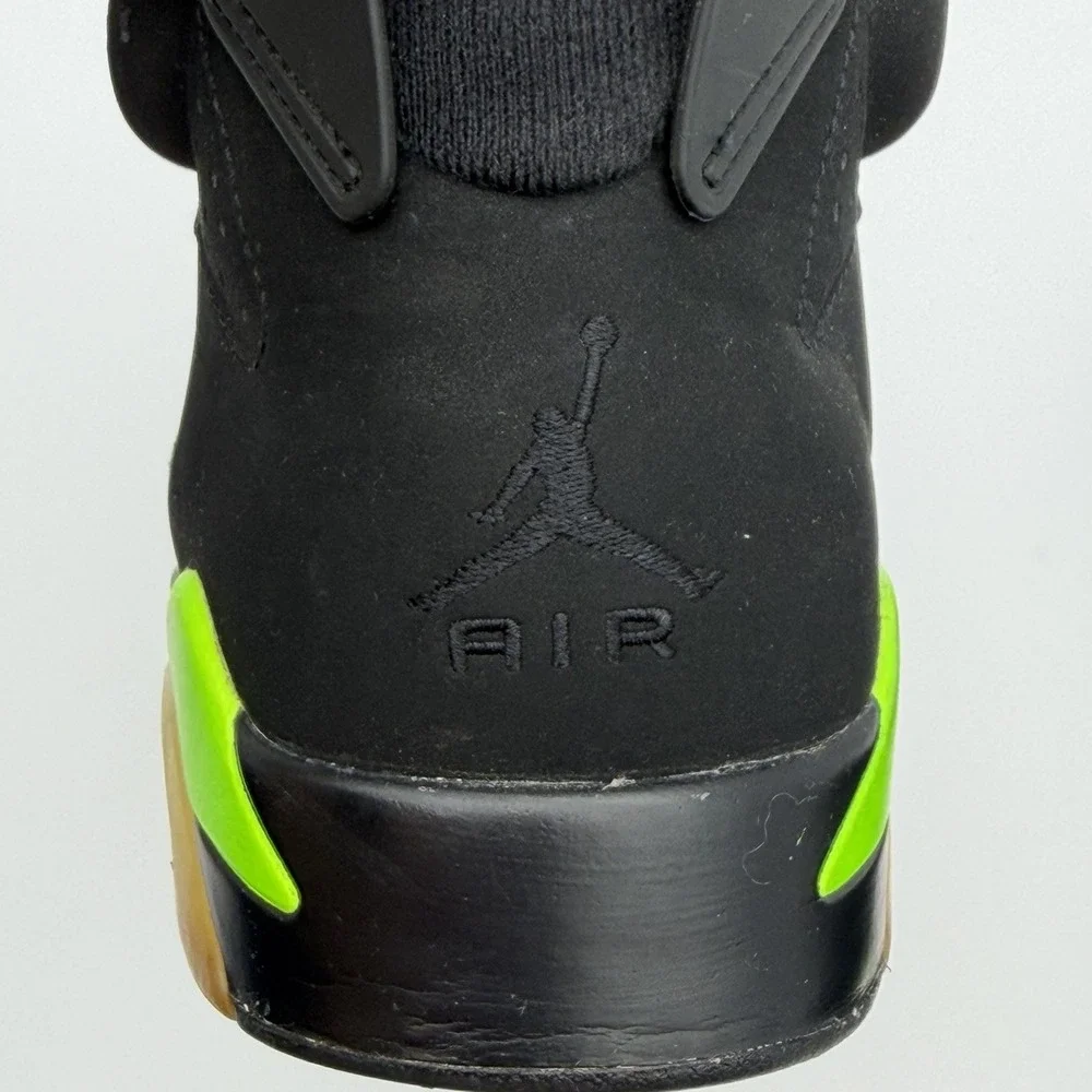 Nike Air Jordan 6 Retro Electric Green CT8529-003 Size 9.5M very clean! NB